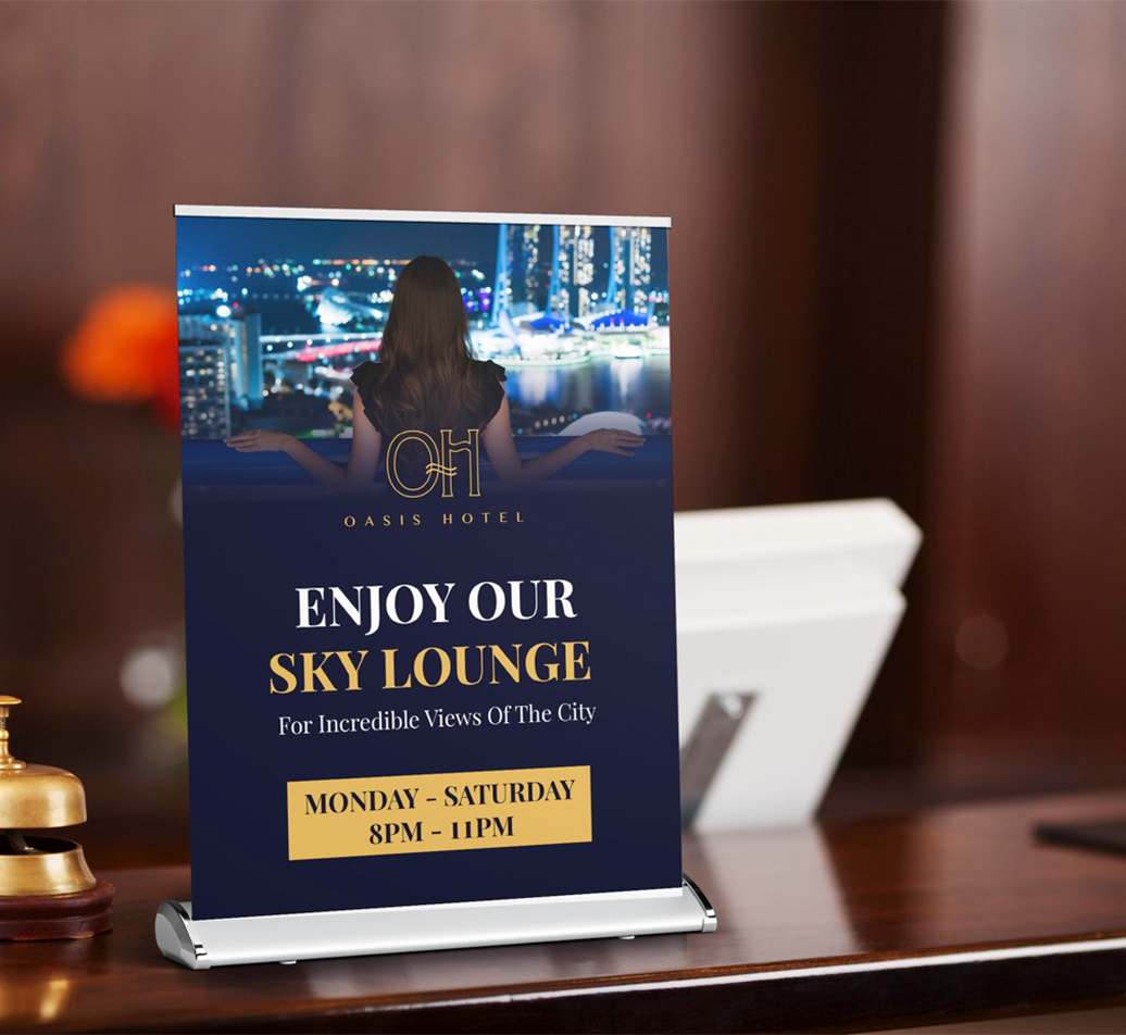 Desktop roller banner for table or countertop displays